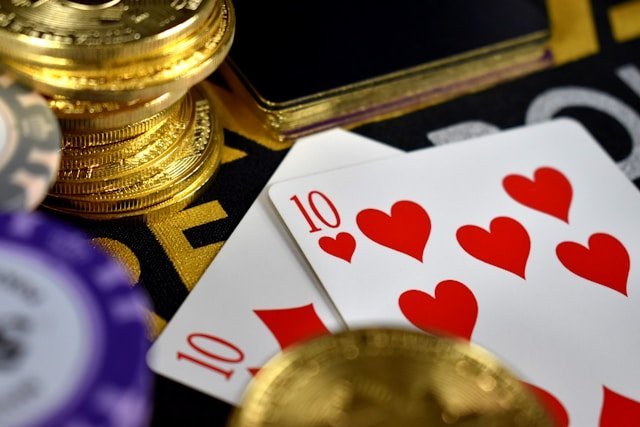 Play Slots Online for Free or Real Money | Best Casinos & Tips
